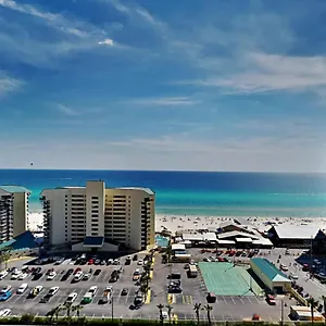 https://laketown-wharf-1523.panamacity-beachhotels.com
